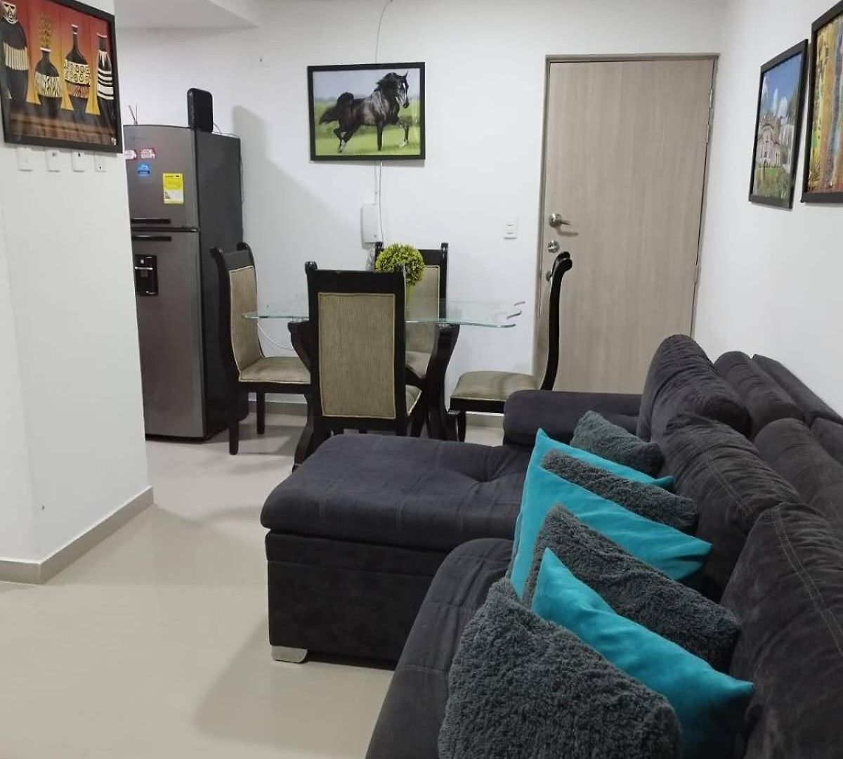 Apartamento Turístico Cerca Al Mar En *