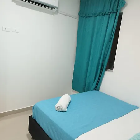 Apartamento Turístico Cerca Al Mar En *
